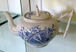 Theepot Casu, F. Regout & Co., 1891-96