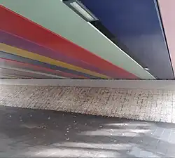 Gekleurde betonnen liggers (oktober 2020)