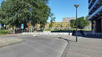 Links brug 1107, rechts 1108 (augustus 2020)