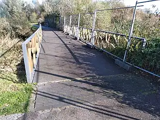 Brug 1220 (oktober 2020) hekwerken voor de bouw van de Parkbrug Reigersbospad