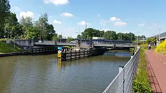 Duivendrechtsebrug naar het westen toen (mei 2020)