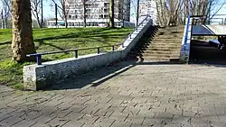 Een van de trappen (maart 2020