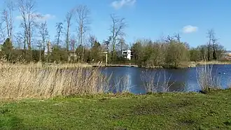 Brug 850 in maart 2020 vlak voor de witte villa