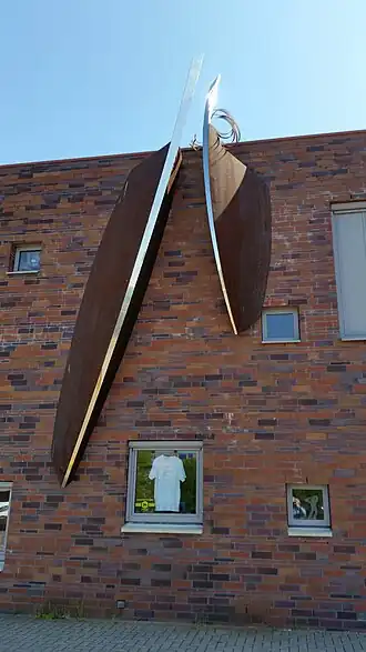 De blauwe vogel (mei 2020)