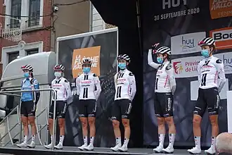 De ploeg in de Waalse Pijl 2020.