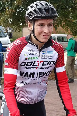 Christina Schweinberger bij de Waalse Pijl 2020