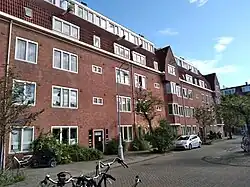 Henriëtte Ronnerplein 1-13 van Gulden en Geldmaker (september 2020)