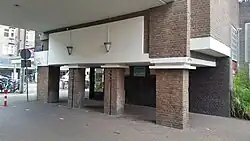 Versieringen in de onderdoorgang (juli 2020)