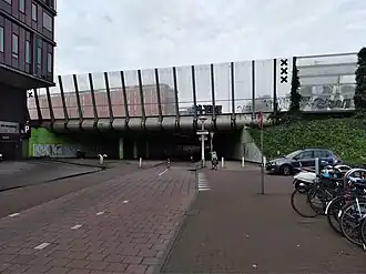 De Leeuwendalerswegbrug vanaf het Gulden Winckelplantsoen (oktober 2020)