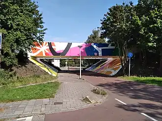 Ravenwaaimetrobrug na beschildering (september 2021)