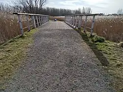 Brug 2157 in een verhard pad (februari 2021)