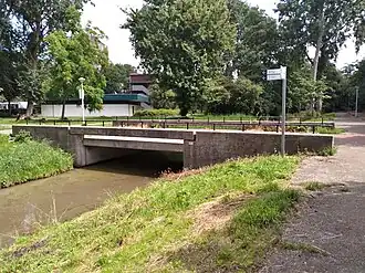 Zijaanzicht van brug 965 met link Plan van Gool (juli 2021)