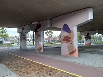 Detail van de muurschildering met de eend uit het Wapen van Diemen (november 2021)