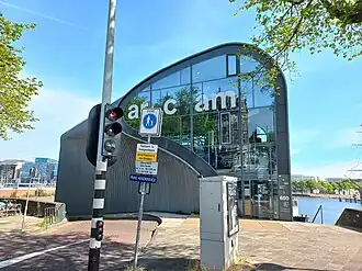 ARCAM-gebouw met logo (juli 2022)