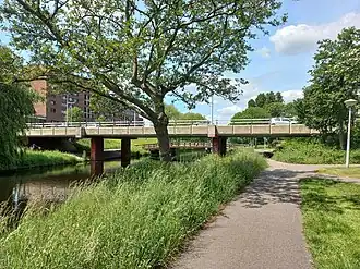 Weterlengtebrug met daarachter Brug 924 (mei 2022)