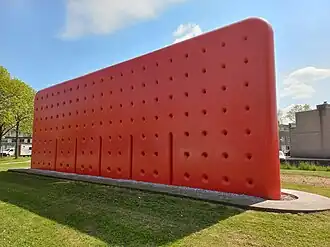 De Muur, vrijstaand in mei 2022