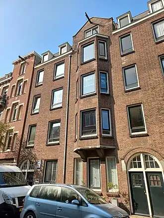 Eerste Helmersstraat 208 vanaf de erker (maart 2022)