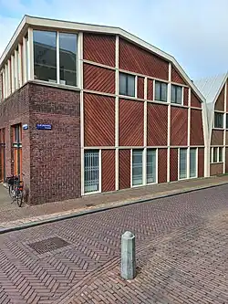 Kortenaeerplein 34 op hoek met Slatuinenweg (maart 2022)