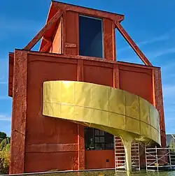 Kopgevel met door Loellmann ontworpen trap, 2022