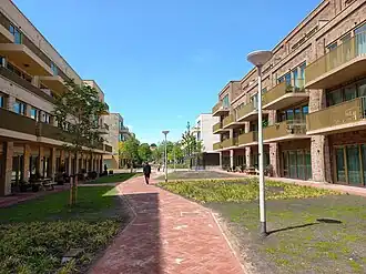 Rudolf Dieselstraat vanaf James Wattstraat richting Ringdijk (juni 2022)