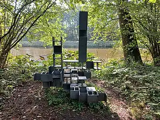 Constructie in DIN 20 met op achtergrond Rijksweg 4 (september 2022)