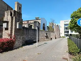 Stadsmuur West in april 2022