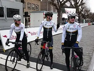 Rensters aan de start van de Volta Limburg Classic 2022