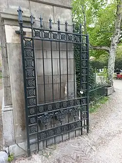 De poort in mei 2022-06-27