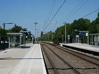 Zijperrons op het station