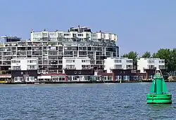 Noordoostelijke watervilla's