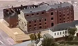 Kerk en klooster een jaar na de brand (maquette Maastricht 1867)