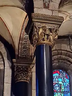 Heimo-kapiteel en wandkapiteel