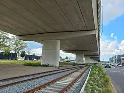 Brugpijler Basiswegviaduct (juli 2024)