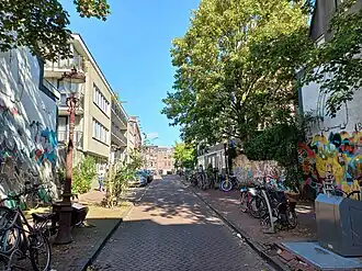 Doorkijk Bellamydwarsstraat (naar noorden, september 2024)