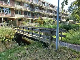 Brug 918 (augustus 2024); achtergevels Zeevaarthof