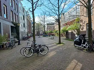 Leeuwenhoekstraat met drie leeuwtjes (april 2024)