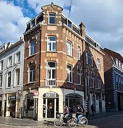 Hoek Grote Gracht-Helmstraat