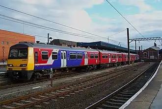 Een Class 321 van Northern Rail in het station van Doncaster