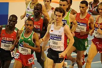 Op kop tijdens de 3000 m op het WK indoor in 2008.