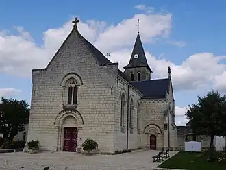 De kerk van Saint-Cyr-en-Bourg