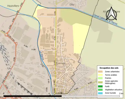 Kaart van de gemeente met de belangrijkste infrastructuur, bodemgebruik en omliggende gemeenten