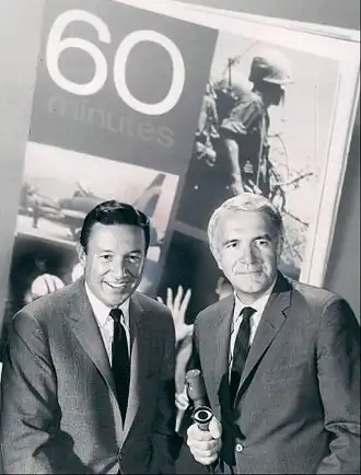 Mike Wallace en Harry Reasoner tijdens de première van 60&nbsp;Minutes in 1968