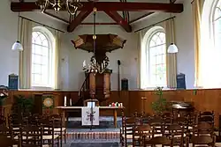 Interieur met preekstoel (2011)