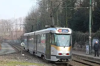 Een 7900 in grijze kleuren nabij de Heizel.