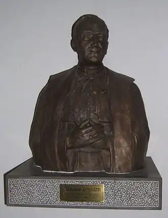 Buste van Ildebrando Antoniutti