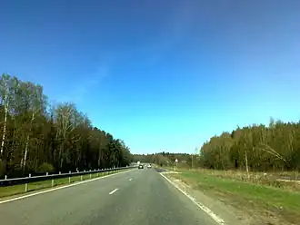 De A5 bij Babīte ten westen van Riga