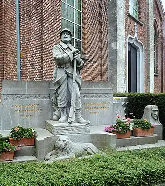 Oorlogsmonument in arduin, Kemzeke