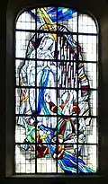 Glasraam in het koor, OLV van Lourdes.