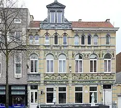 Sint-Niklaas: herenhuis Tuypens-Van Reusel, Art nouveau uit 1906