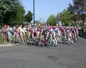Amstel Gold Race 2007: Doorkomst Ubachsberg.
